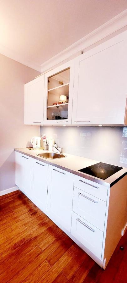 Homecomfort Atlantic Room Varşovia Exterior foto